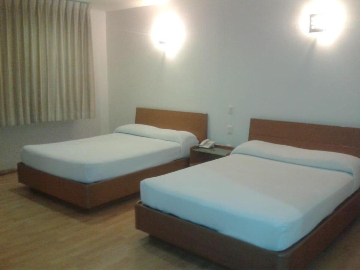 Hotel Alcazar Poza Rica Eksteriør bilde
